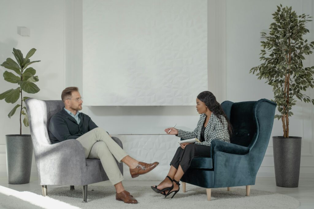 lgbtq therapist